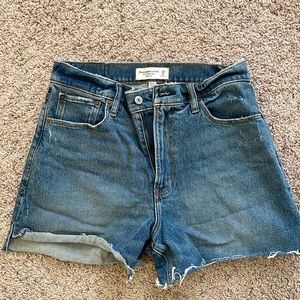 A&F Curve Love High Rise Mom Shorts